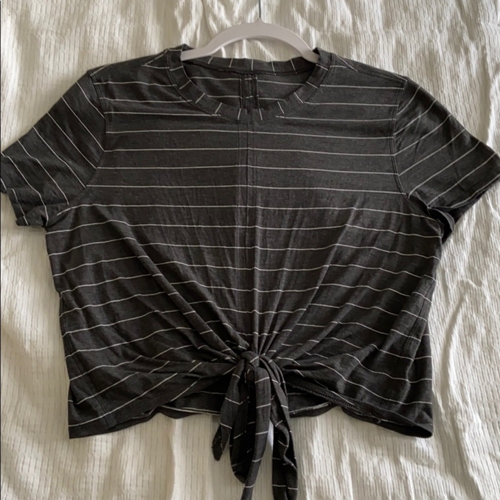 Lululemon time to restore SS size 6